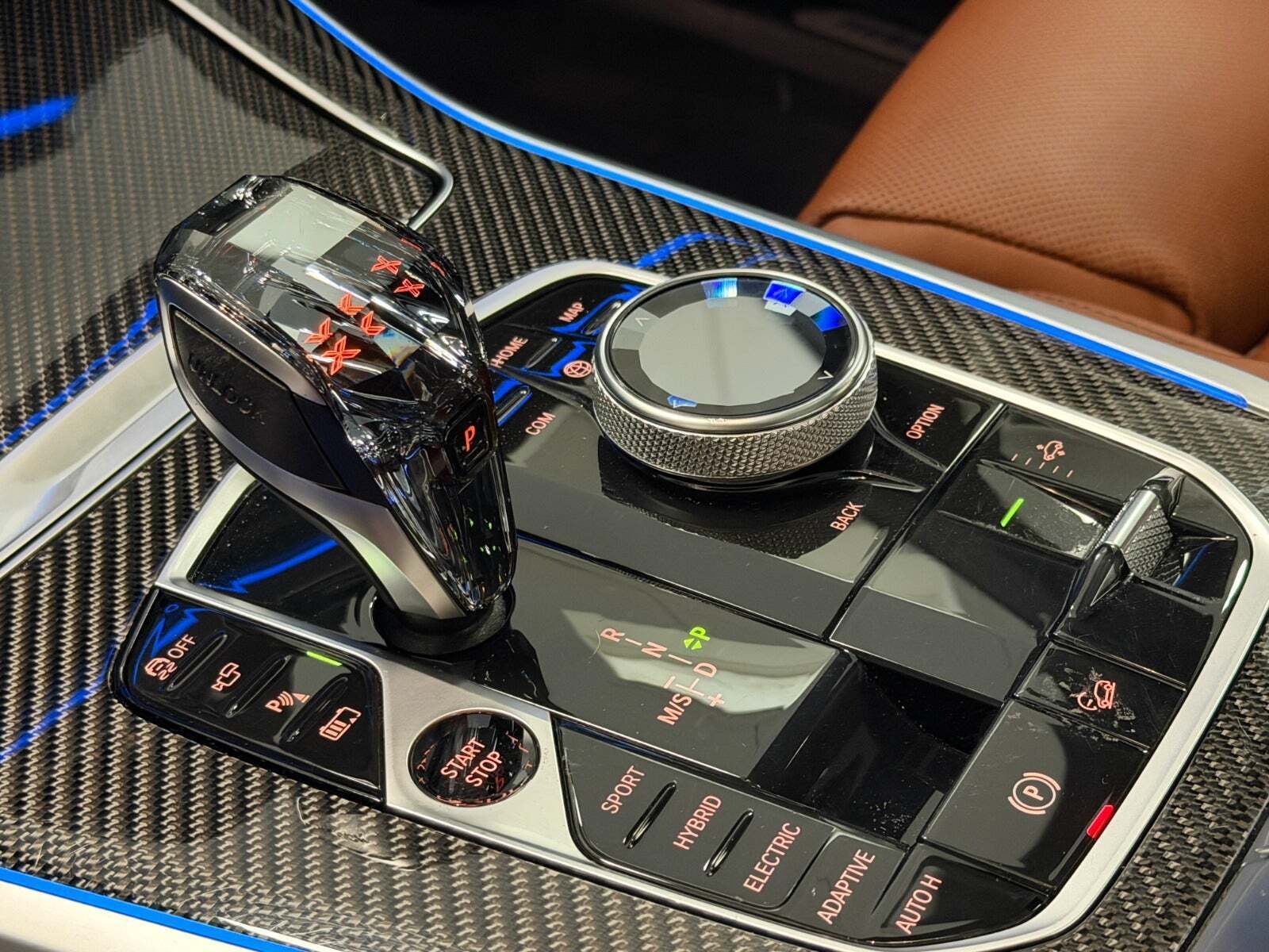 Hvid BMW X5 fra 2023