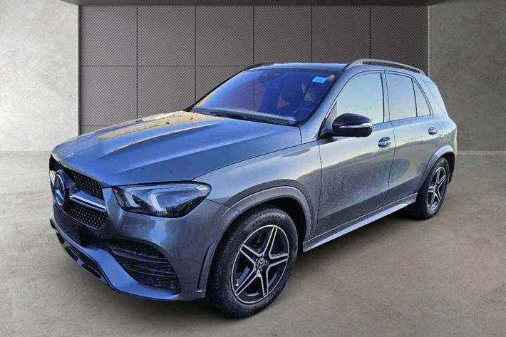 Grå Mercedes GLE350 de fra 2023