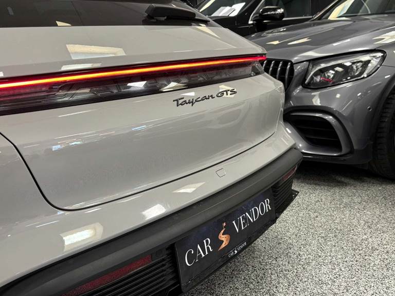 Porsche Taycan GTS Performance+ Sport Turismo