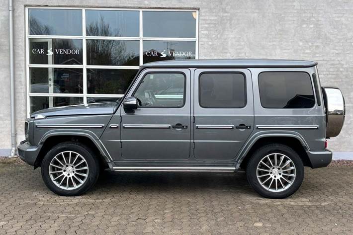 Grå Mercedes G500 fra 2019