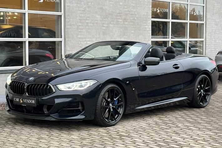 Sort BMW M850i fra 2019
