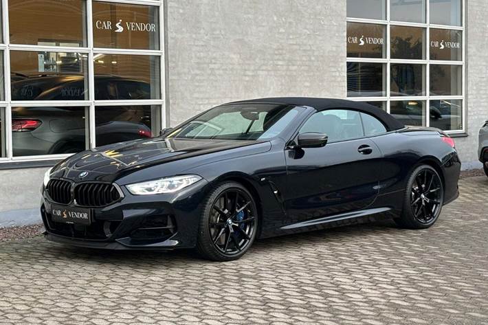 Sort BMW M850i fra 2019