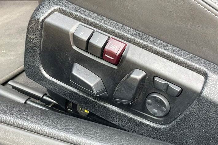 Grå BMW M4 fra 2015