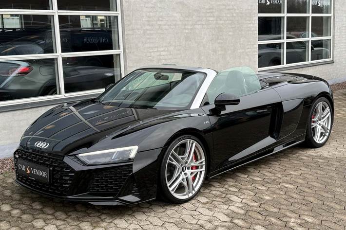 Sort Audi R8 fra 2019