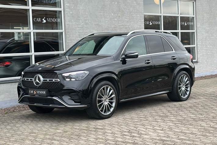 Sort Mercedes GLE350 de fra 2024