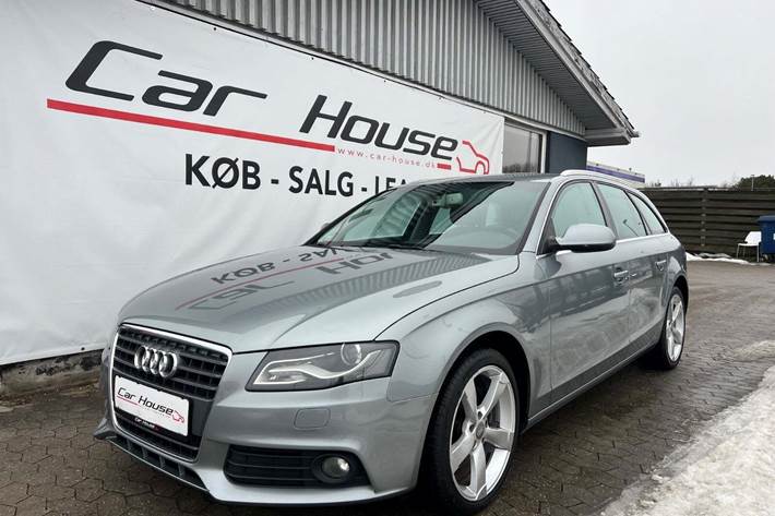Sølv Audi A4 fra 2010