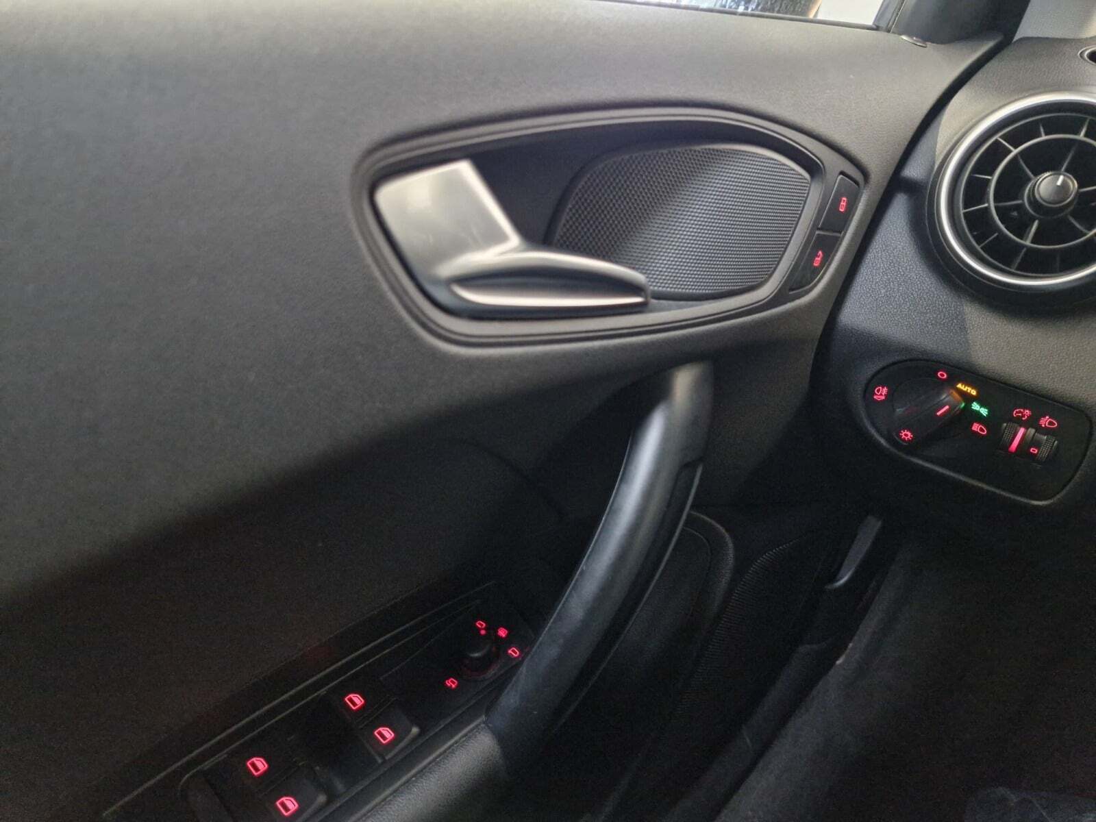 Sort Audi A1 fra 2012