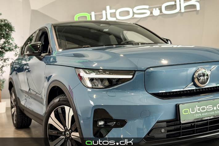 Blå Volvo C40 fra 2023