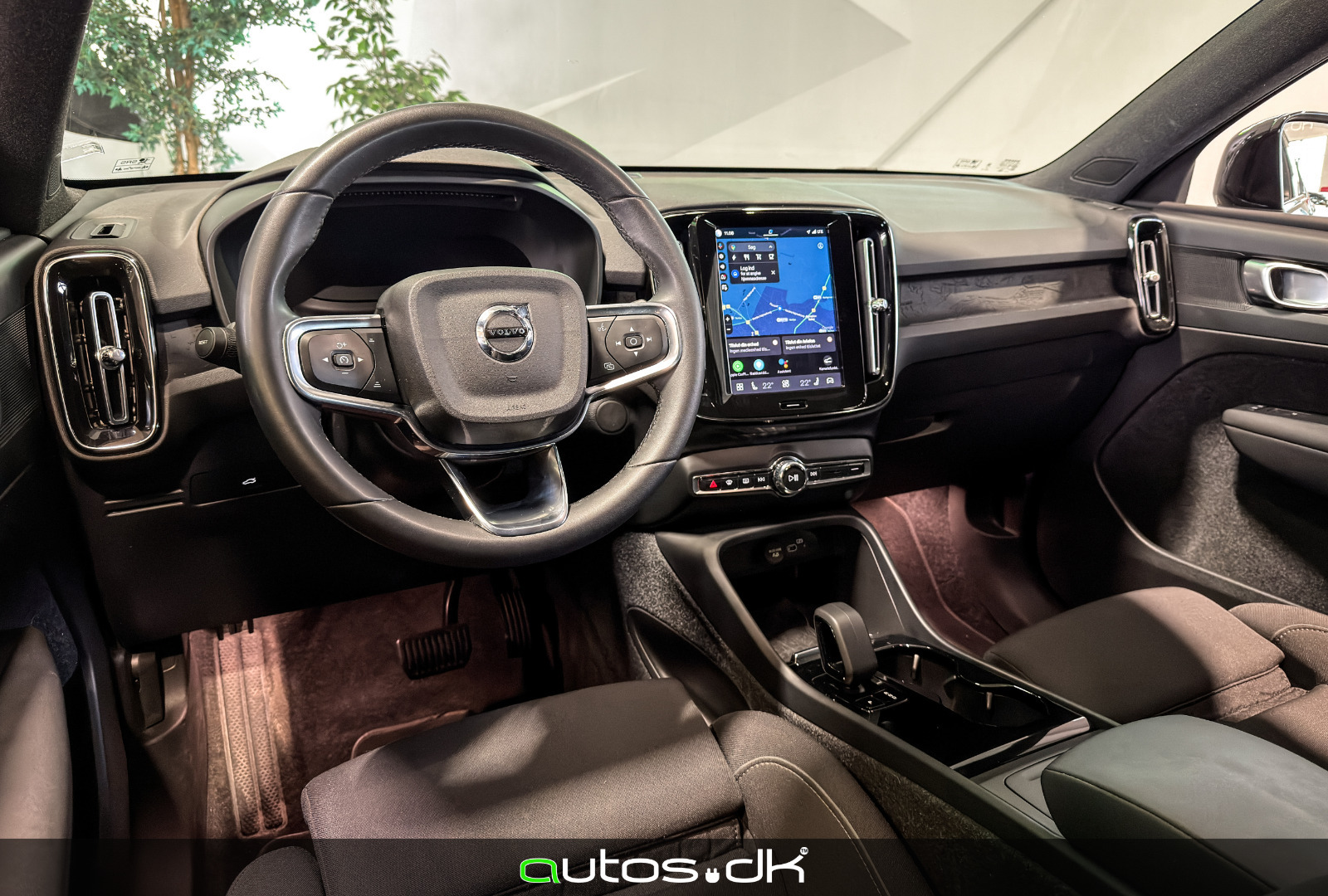 Volvo XC40 P6 ReCharge Core