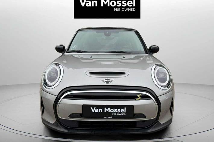 Orange Mini Cooper SE fra 2023