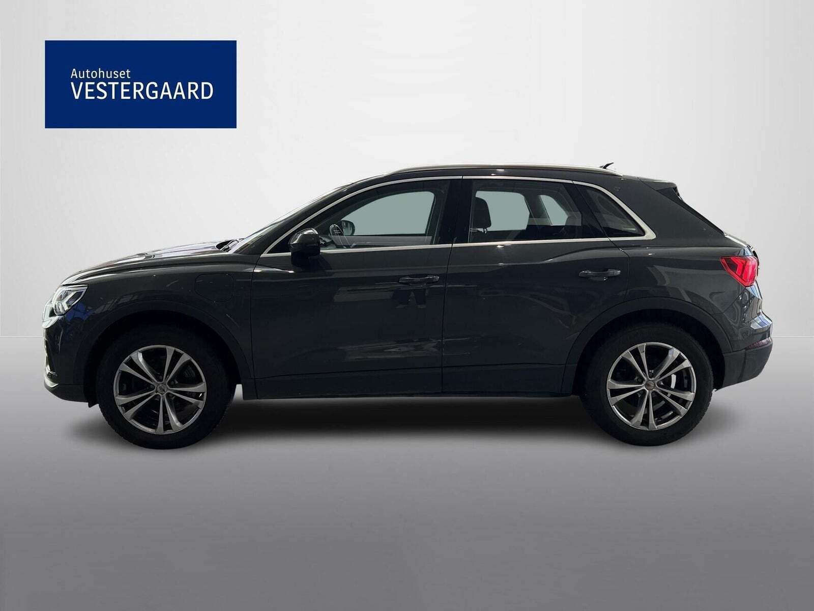 Audi Q3 45 TFSi e Attitude plus S-tr.