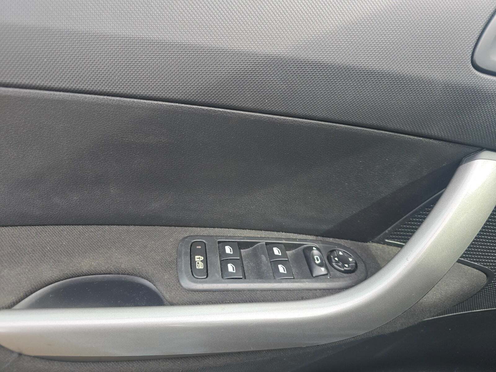 Peugeot 308 1,6 VTi 120 Access