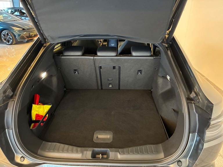 Ford Capri 77 Premium Extended Range