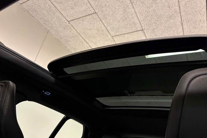 Sort Volvo XC40 fra 2021