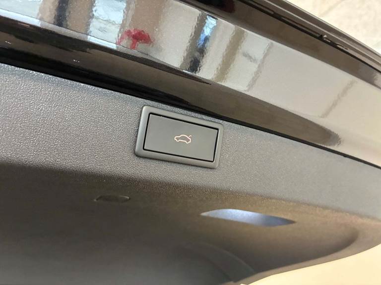 Skoda Enyaq 80 iV Selection Suite