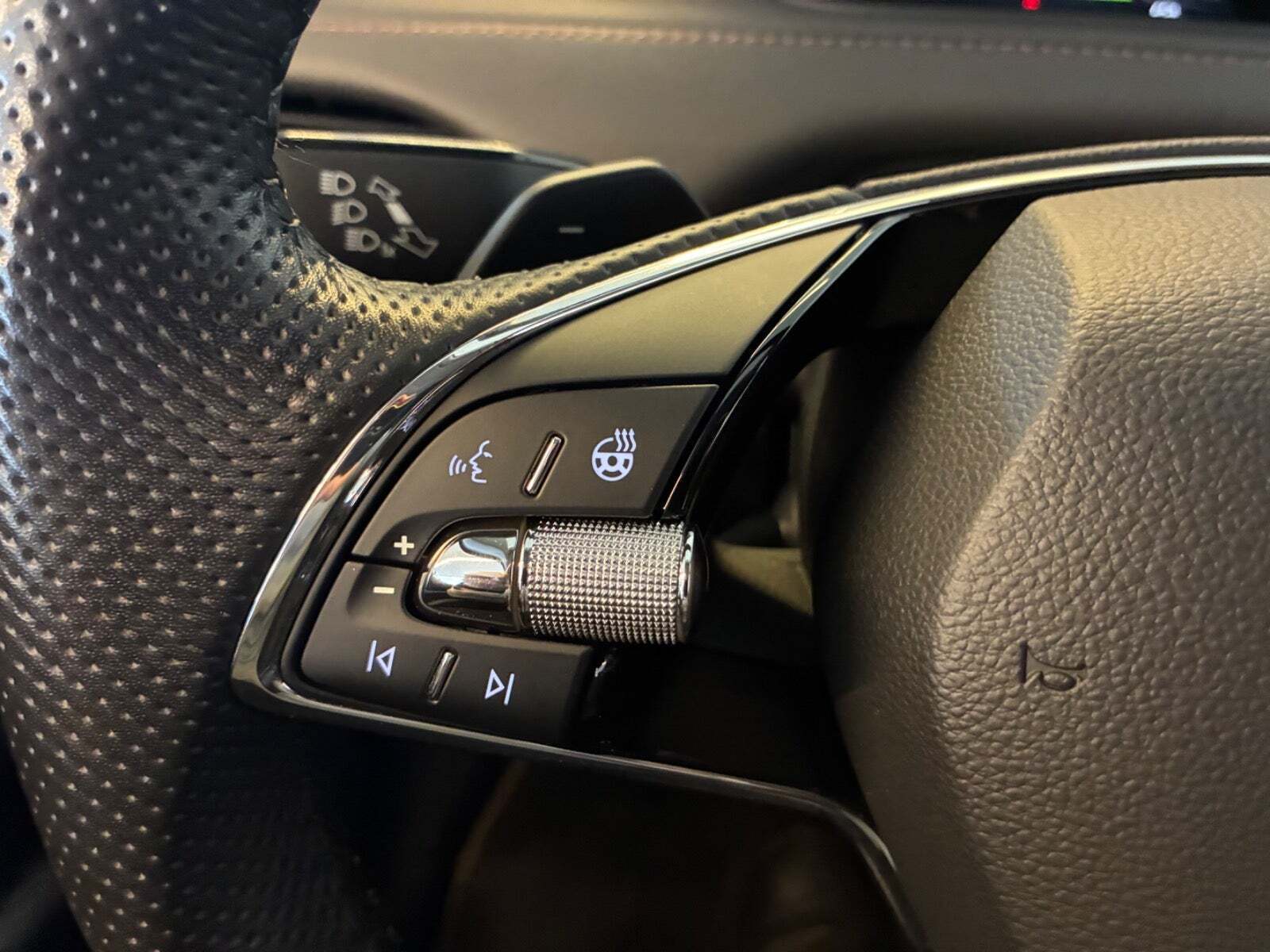 Sort Skoda Enyaq fra 2022