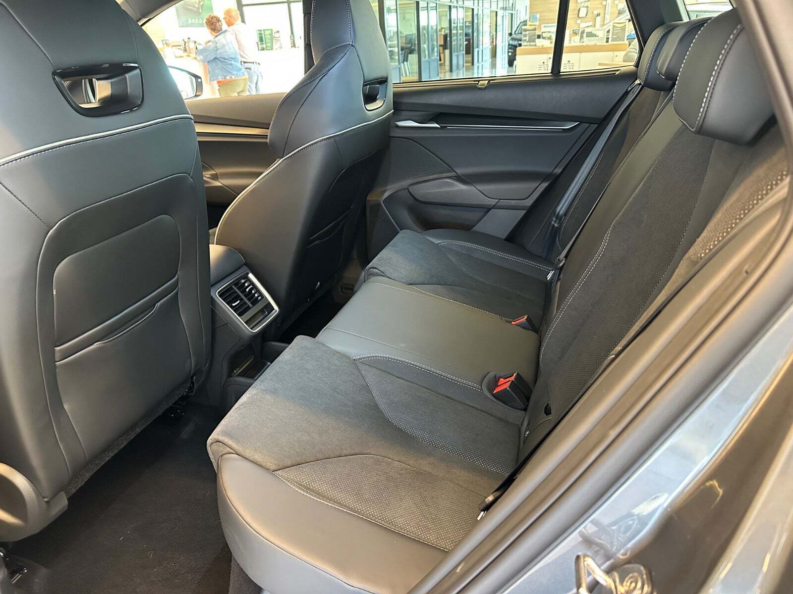 Skoda Elroq 85x iV Sportline