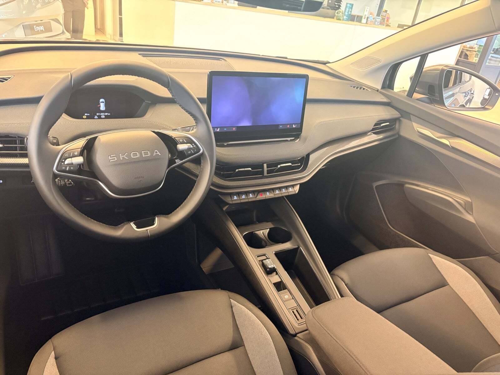 Grå Skoda Elroq fra 2026