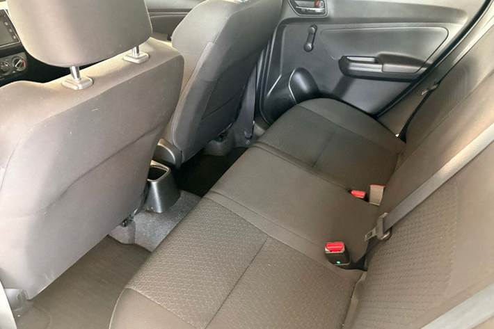 Grå Suzuki Swift fra 2020