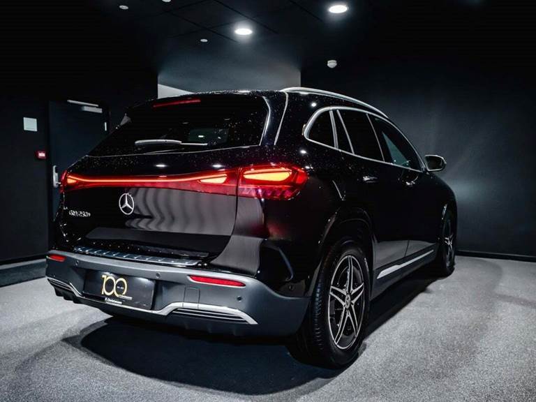 Mercedes EQA250+ AMG Premium