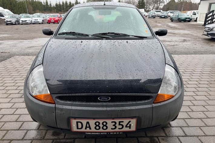 Sort Ford Ka fra 2002