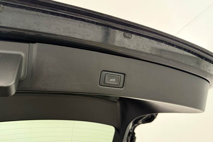 Sort Audi Q4 fra 2024