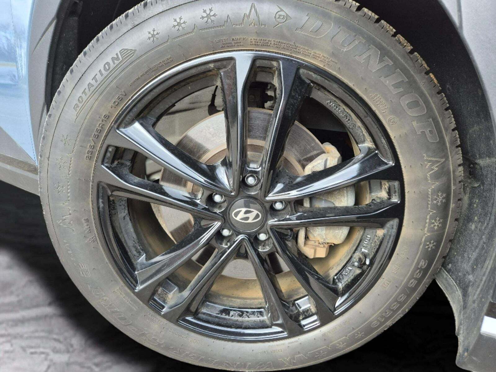 Blå Hyundai Ioniq 5 fra 2022