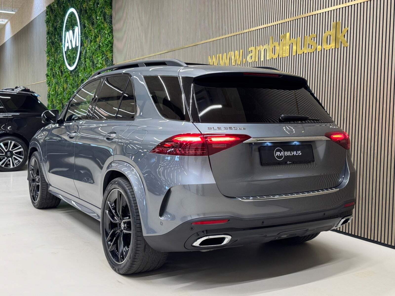 Grå Mercedes GLE350 de fra 2025
