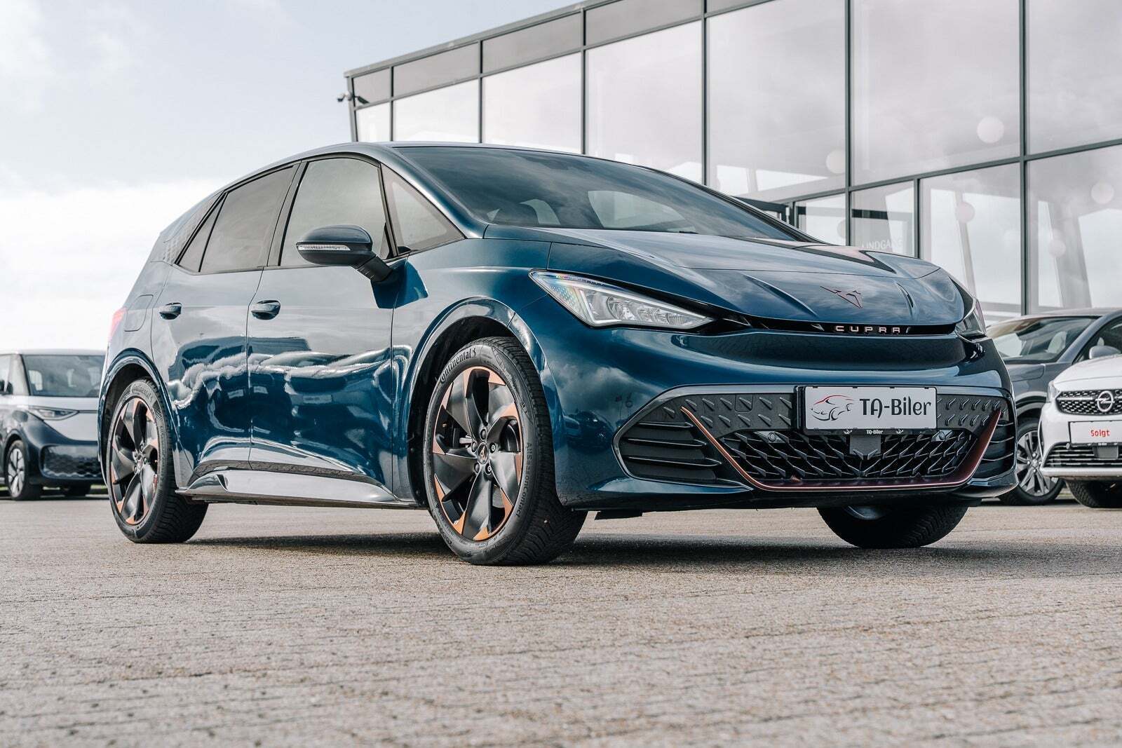 Cupra Born 58 Dinamica Pack High