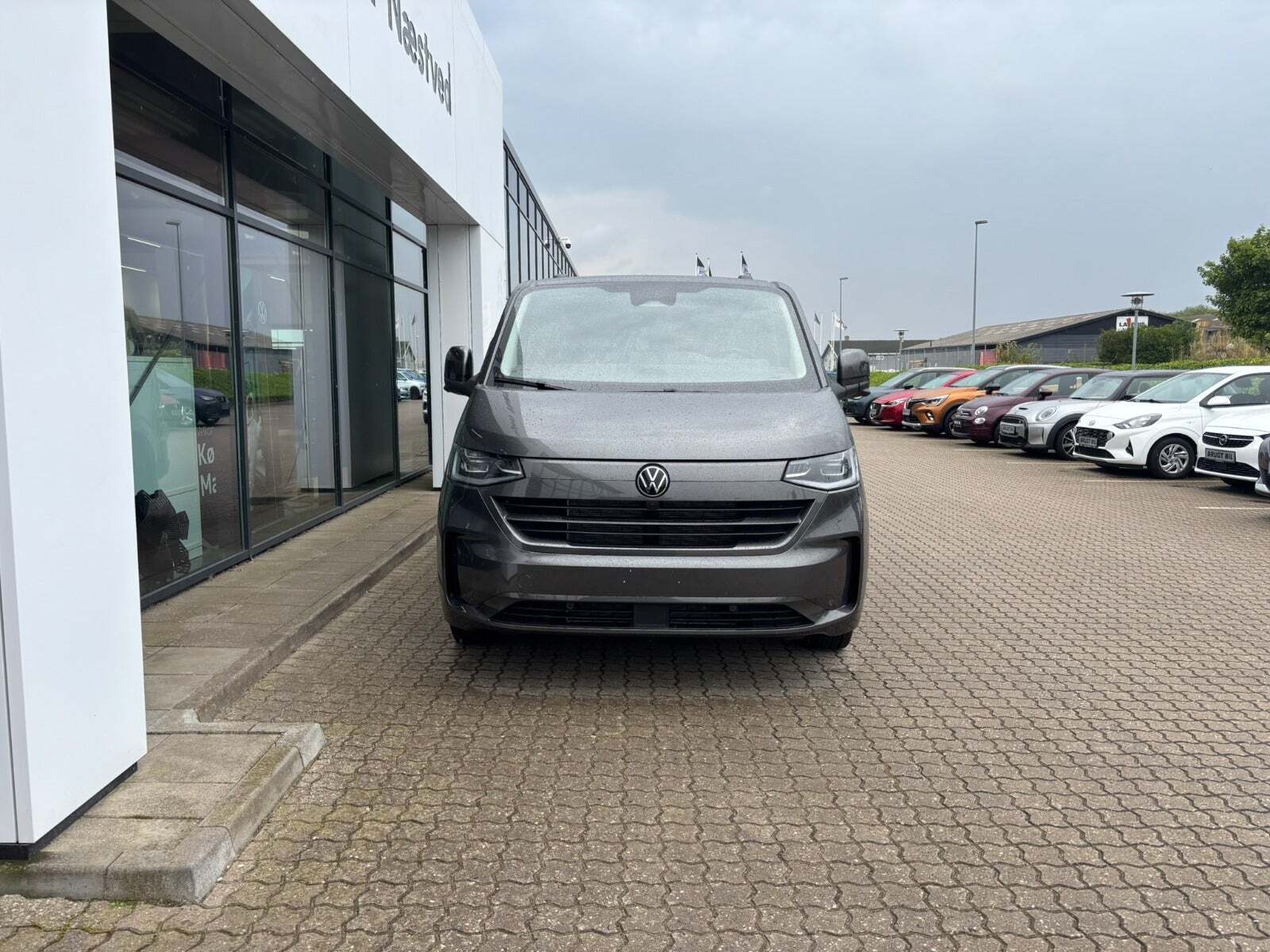 VW Transporter 2,0 TDi 150 Comfort Kassevogn aut. LWB