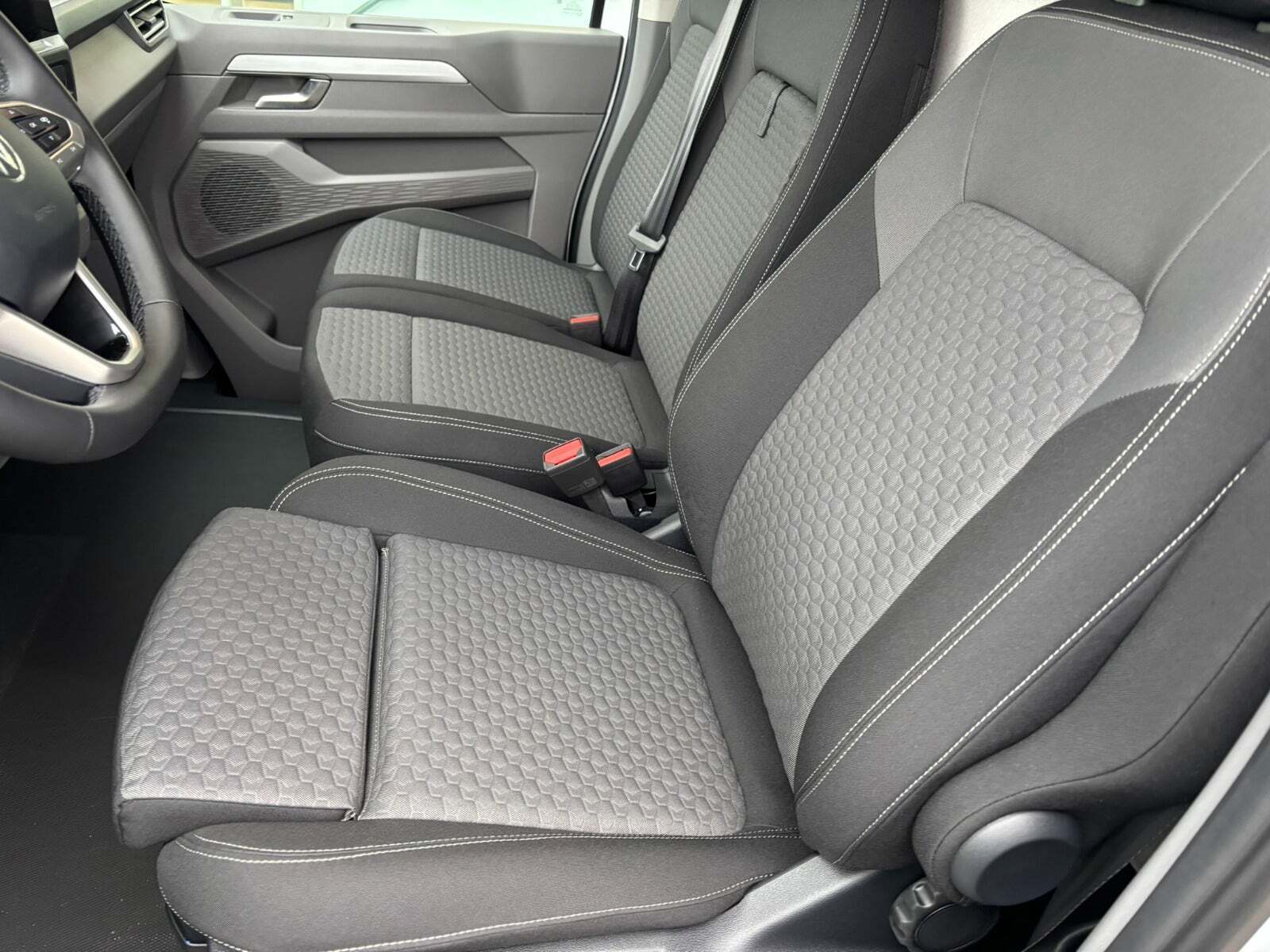 VW e-Transporter 64 Comfort Kassevogn SWB