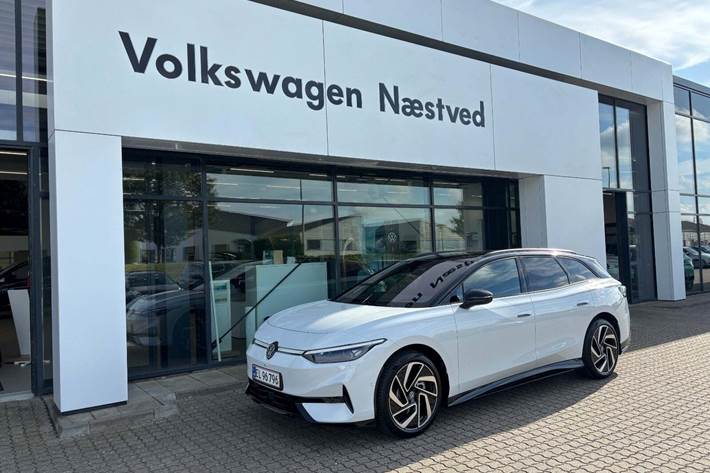 Hvid VW ID.7 fra 2025