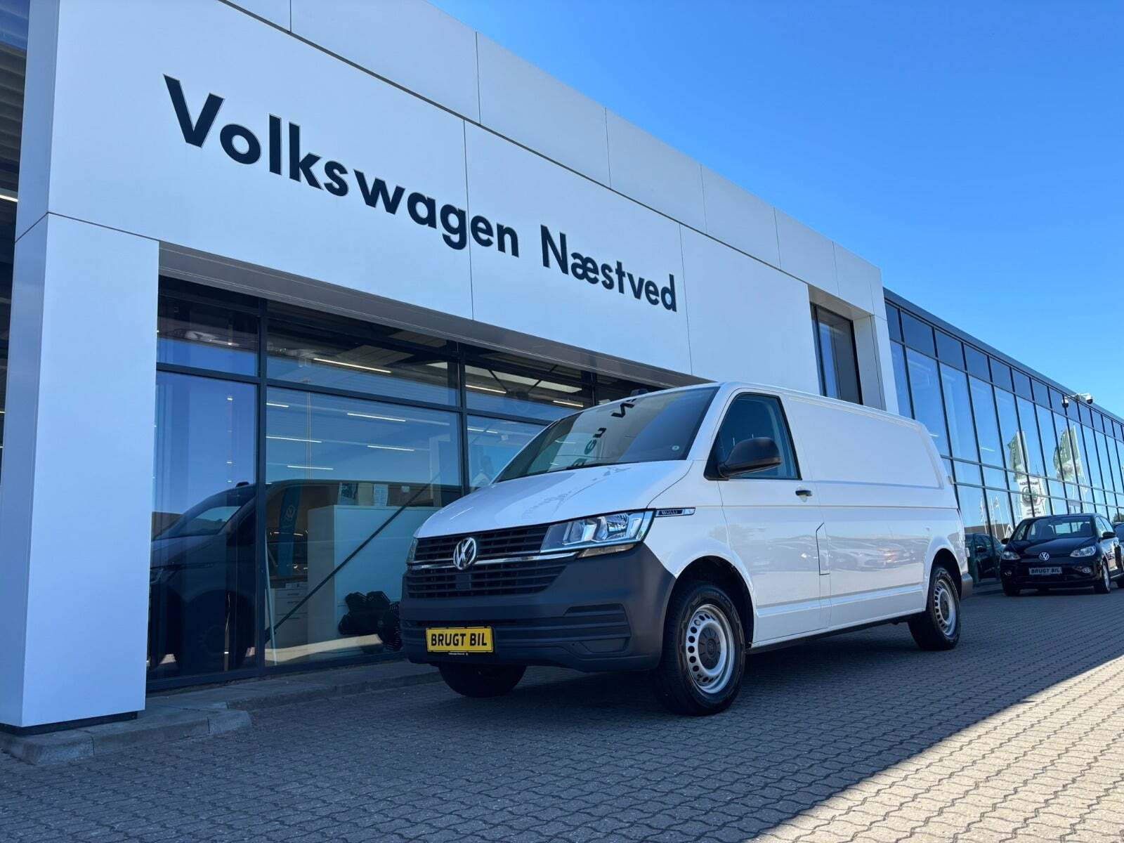 VW Transporter 2,0 TDi 150 Kassevogn DSG lang