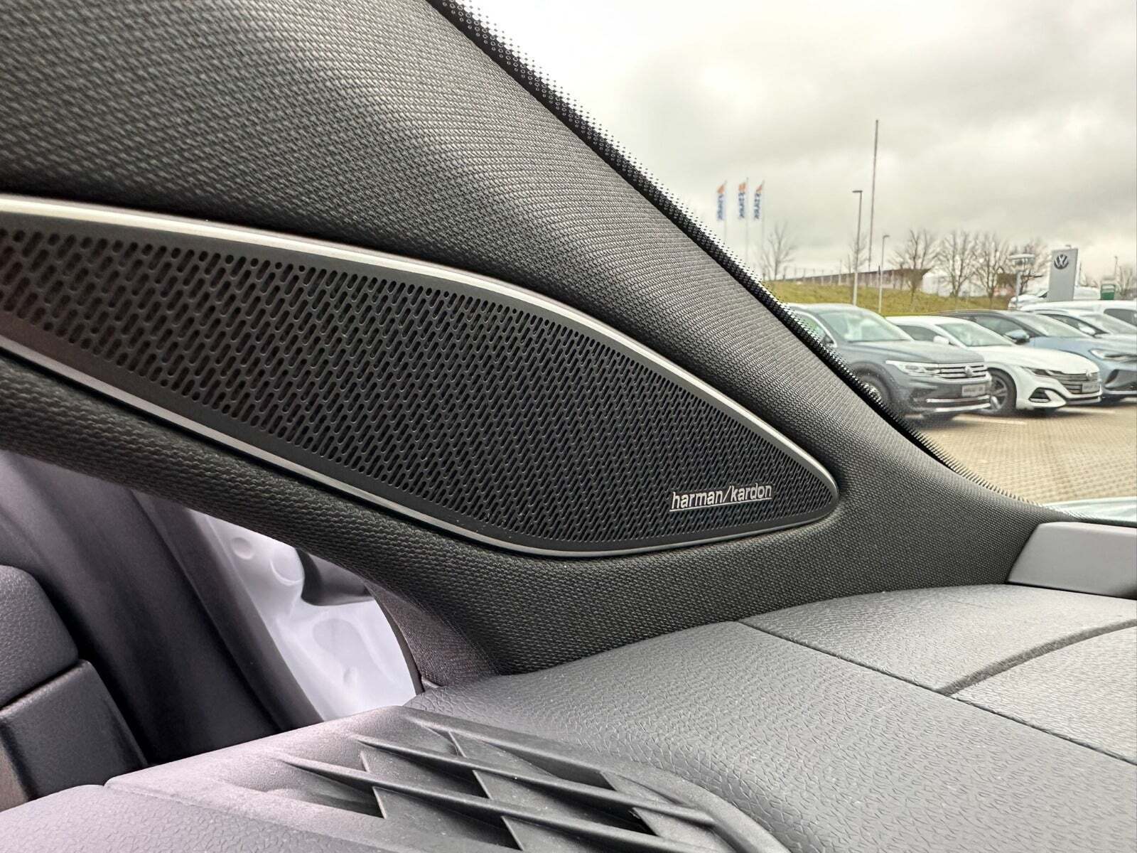 Hvid VW ID.7 fra 2025