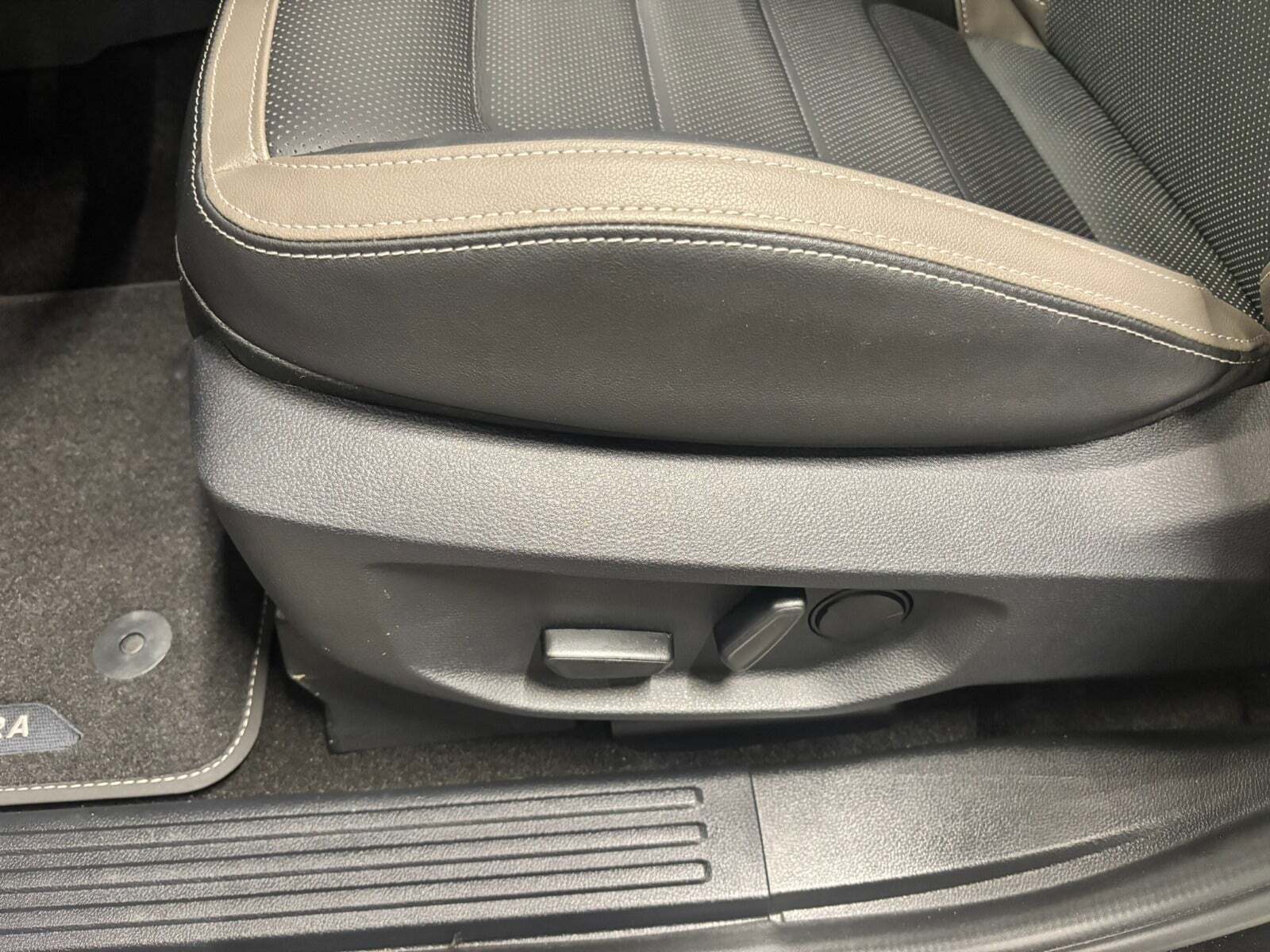 VW Amarok 3,0 TDi 240 Aventura aut. 4Motion