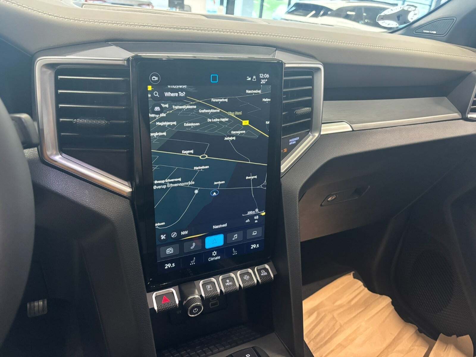 Sort VW Amarok fra 2025