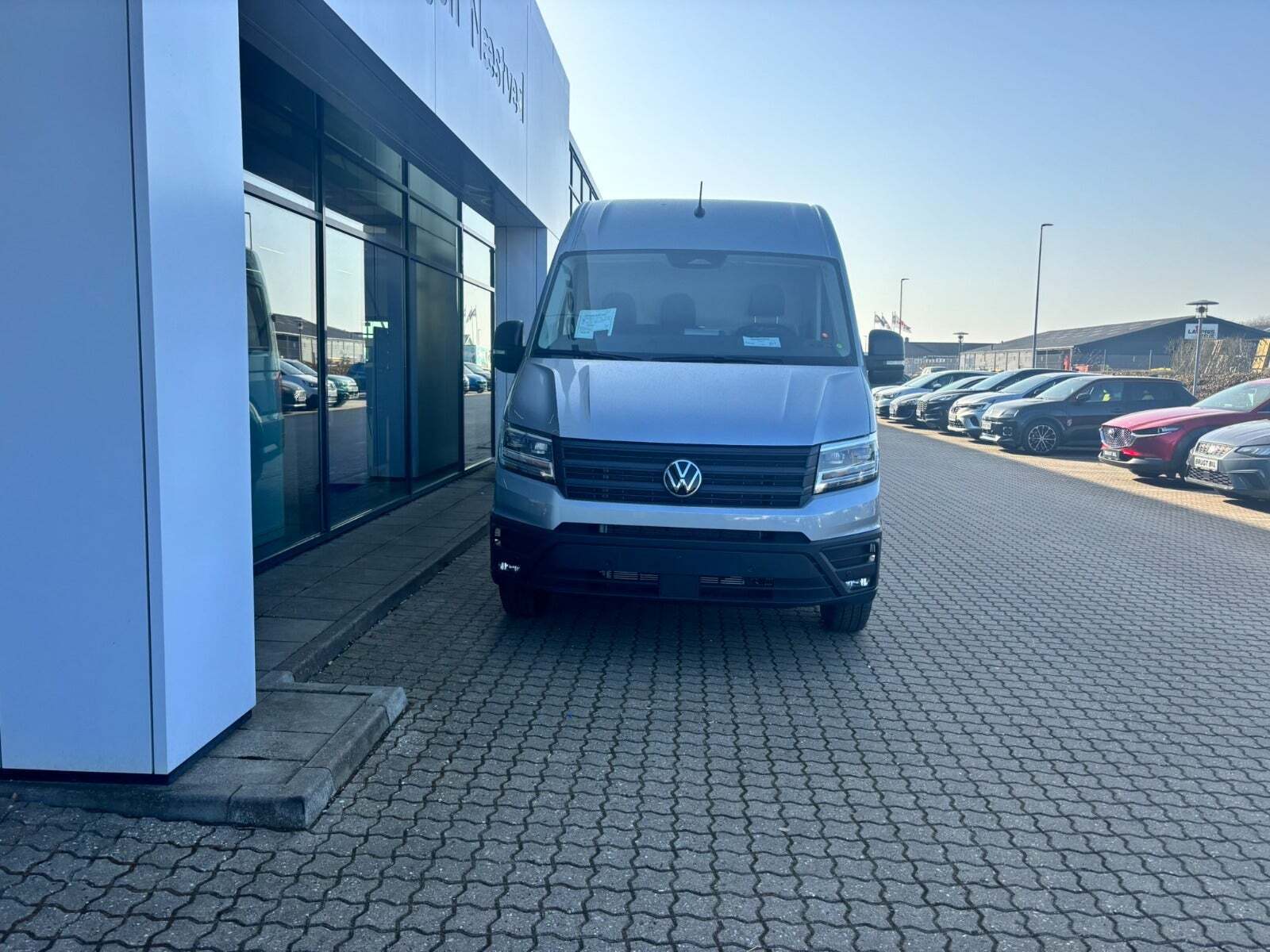 VW Crafter 35 2,0 TDi 177 Kassevogn L3H3 aut.