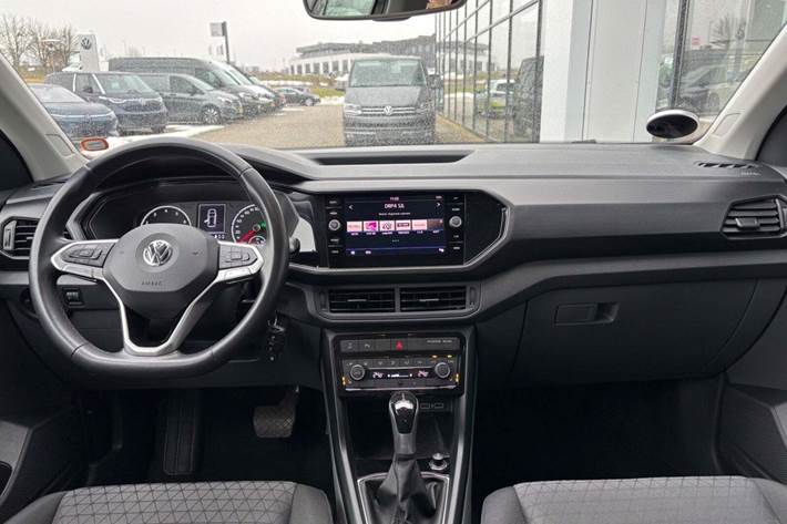 Grå VW T-Cross fra 2020