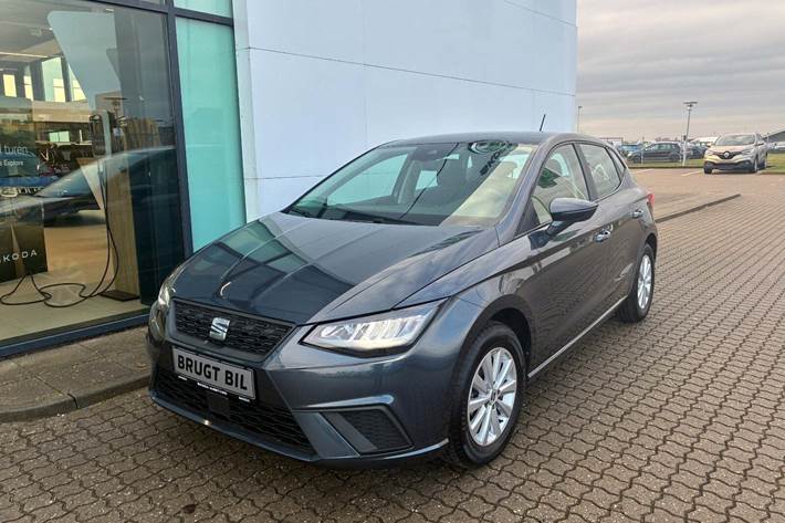 Grå Seat Ibiza fra 2023