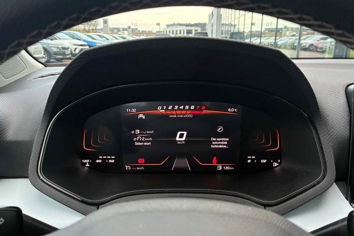 Grå Seat Ibiza fra 2023