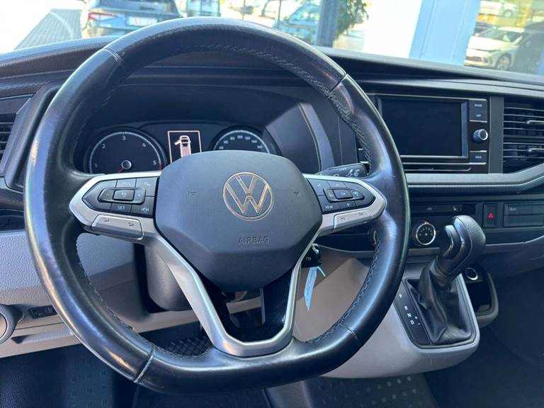 VW Transporter 2,0 TDi 150 Kassevogn DSG lang