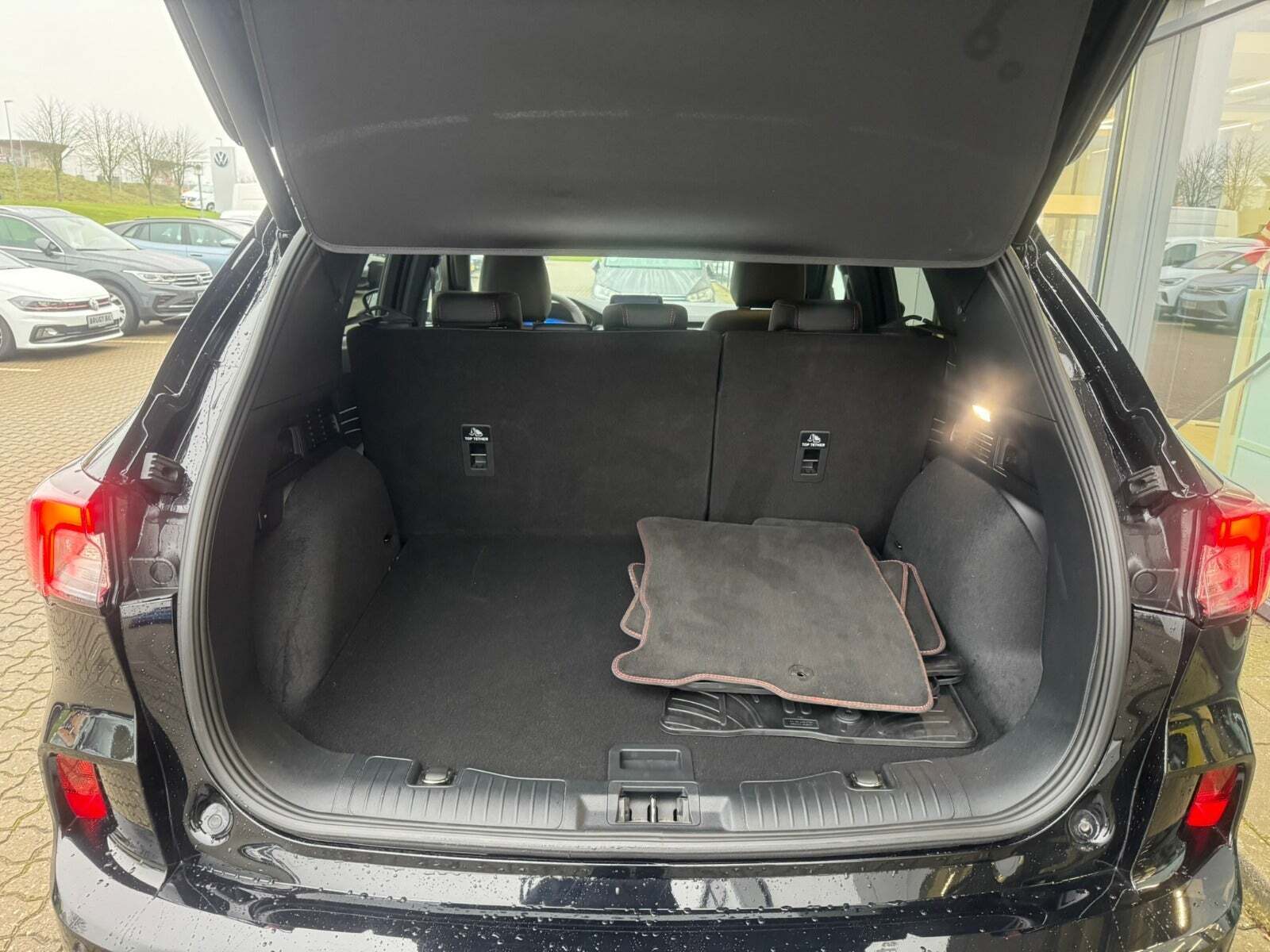 Ford Kuga 2,5 PHEV ST-Line CVT