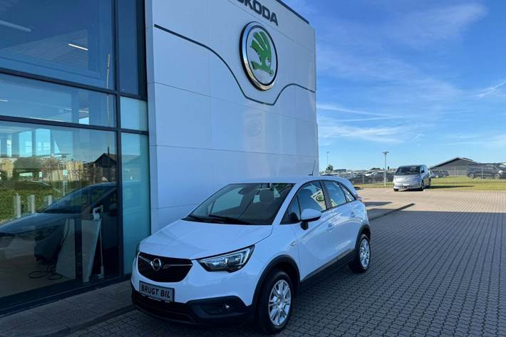 Hvid Opel Crossland X fra 2018
