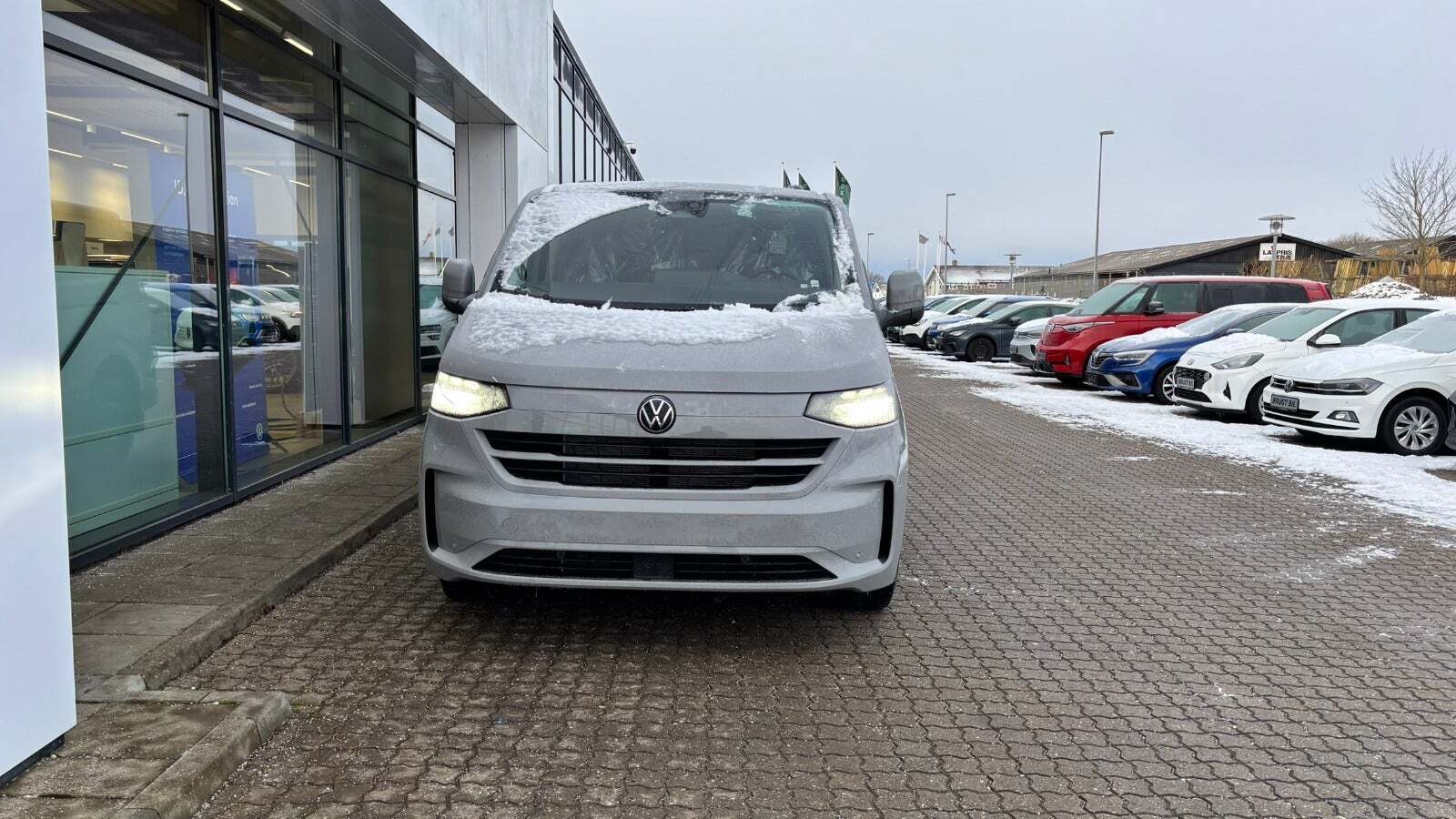 VW Transporter 2,0 TDi 150 Comfort Kassevogn aut. LWB