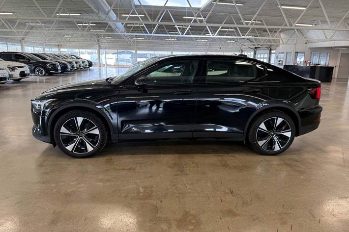 Sort Polestar 2 fra 2023