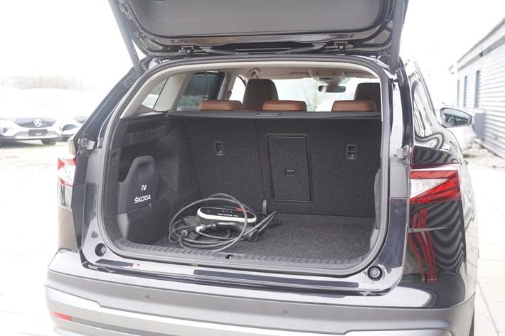 Sort Skoda Enyaq fra 2023