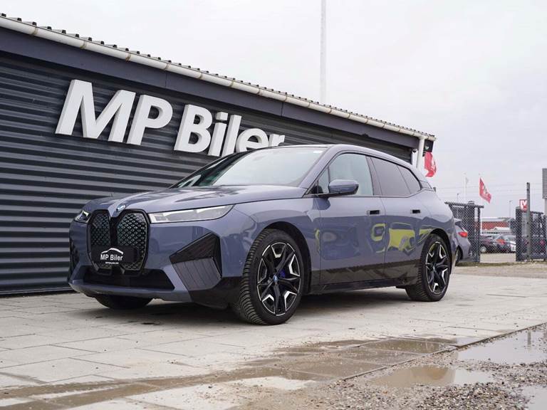 BMW iX xDrive40 Sport