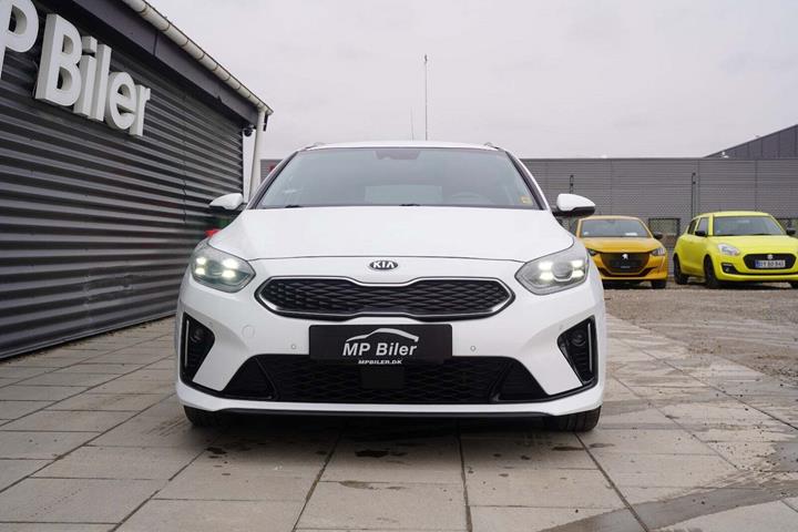 Hvid Kia Ceed fra 2020