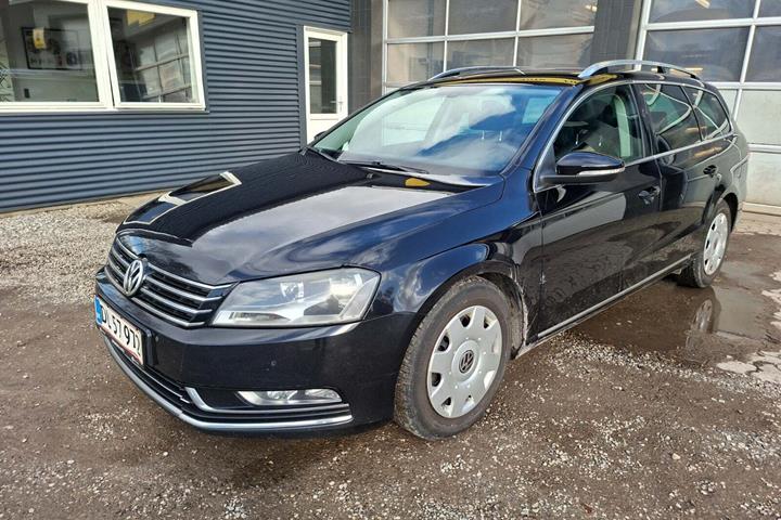 undefined VW Passat fra 2011 set udefra
