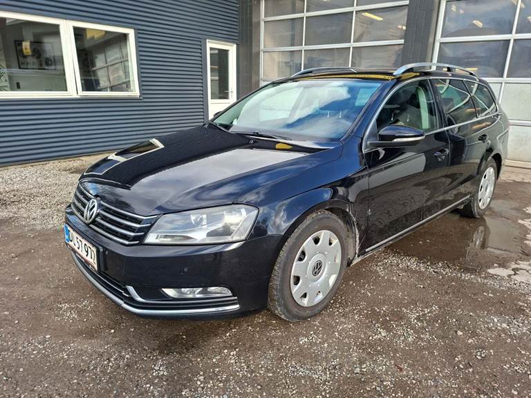 VW Passat 2,0 TDi 140 Highline Variant DSG BMT